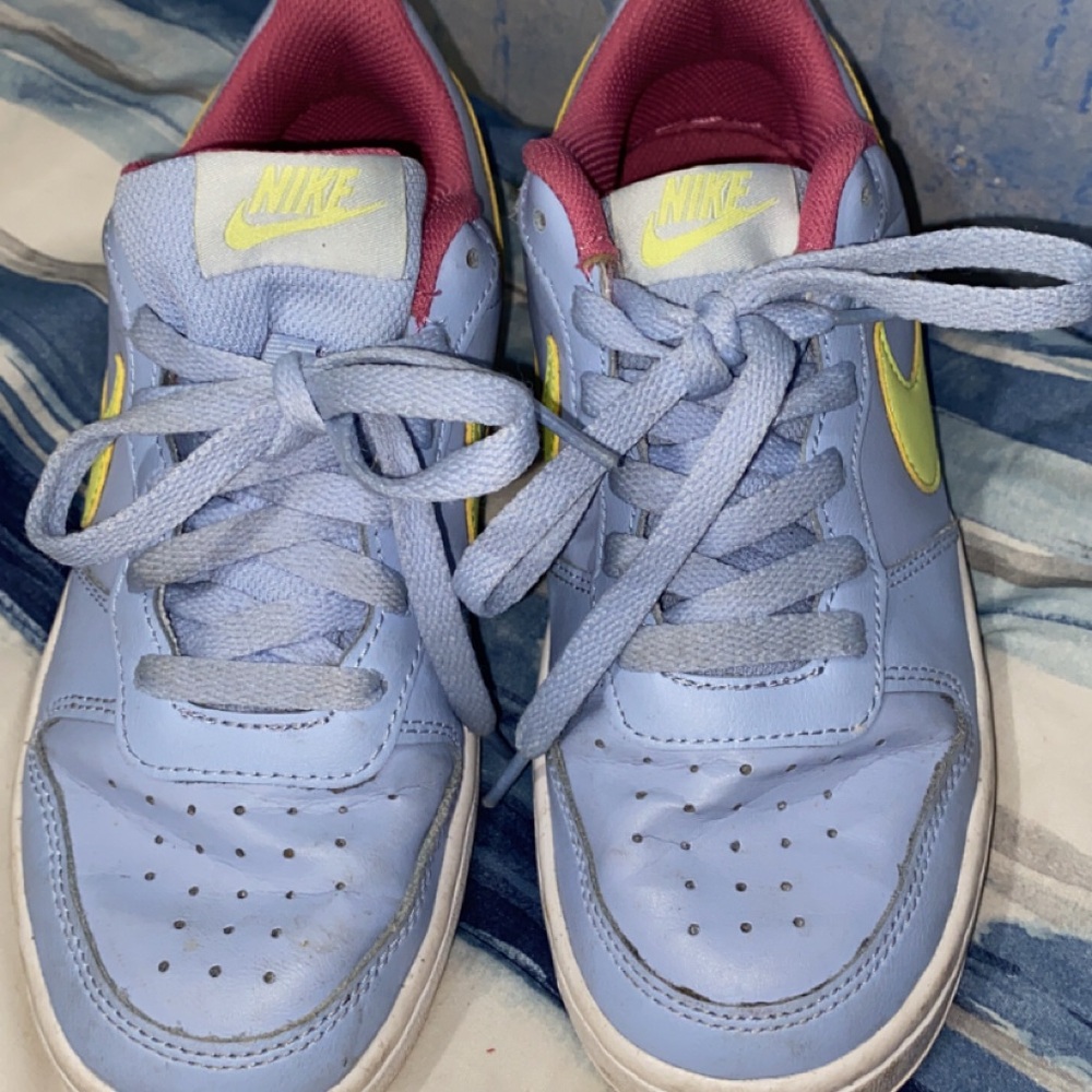 Nike Kids Blue and Yellow Sneakers